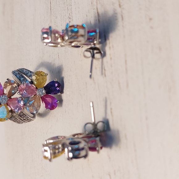 Multicolor Floral Gemstone Set Earrings and ring - Picture 6 of 10